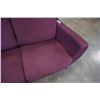 Image 2 : PURPLE UPHOLSTERED LOVESEAT MIKKA