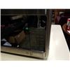 Image 2 : STAINLESS LG EASY CLEAN MICROWAVE