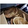 Image 2 : BOX OF WICKER BASKETS