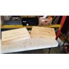 Image 1 : 2 wood wine crates