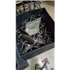 Image 3 : 2 METAL BOXES WALK MOUNT MIRRORED CANDLE HOLDERS