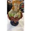 Image 8 : 2 LADY BUST FIGURES