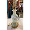 Image 2 : 2 VINTAGE ART GLASS LAMPS W/ BRASS BASE