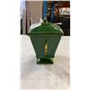 Image 10 : LAMPLIGHT LANE MUSICAL LIDDED BOX AND LIDDED LIMOGE DISH