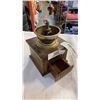 Image 8 : VINTAGE COFFEE GRINDER