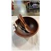 Image 2 : BARIBOCRAFT WOOD SALAD BOWL SET AND 5 PFALTZGRAFF STONEWARE BOWLS