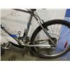 Image 2 : SILVER TREK BIKE