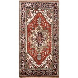 8 X 5 hand knotted wool heriz geometric rug mid 19th/c
