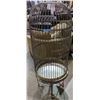 Image 2 : Bird Cage from the show