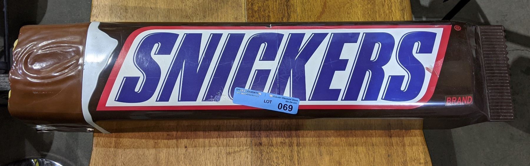 Snickers bar store display (approx. 31