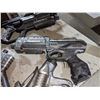 Image 6 : Large lot of prop guns from Sci-fi show