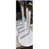 Image 2 : 8 half mannequins with stand