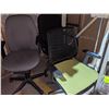 Image 1 : 3 office chairs from the show