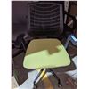 Image 2 : 3 office chairs from the show