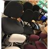 Image 2 : Approx. 8 office chairs from the show