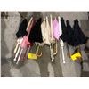 Image 2 : A lot of Vintage Style umbrellas