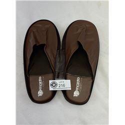 NOS Vintage Encanto Leather Travel Slippers In Case