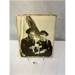 Nice 10"x12" Canadian Military Photo Of 2 Sailors, WW2?