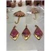 Image 2 : Rhodonite Carved Animals, Pendants And Brooches