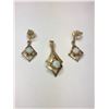 Image 1 : 10K Yellow Gold Opal Pendant and Earrings