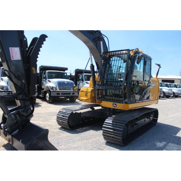2014 JOHN DEERE 130G LC Excavator
