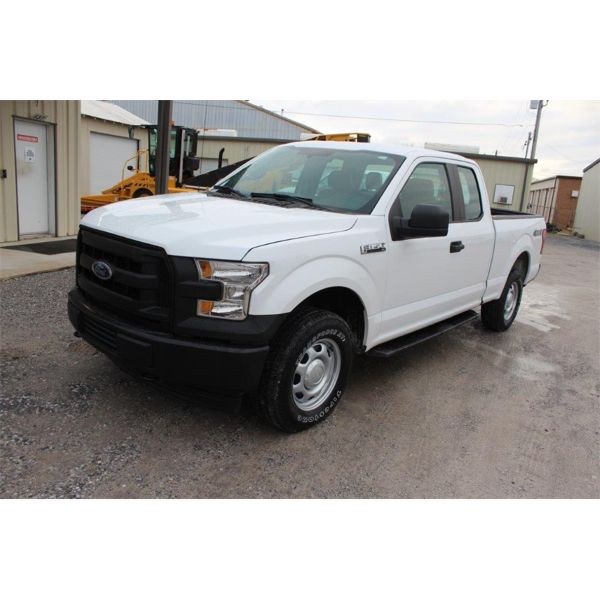 2017 FORD F150 XL Pickup Truck