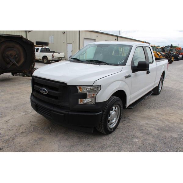 2017 FORD F150 XL Pickup Truck