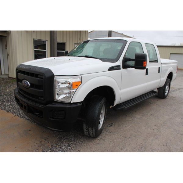 2016 FORD F250 XL Pickup Truck