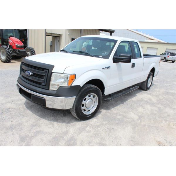 2014 FORD F150 XL Pickup Truck
