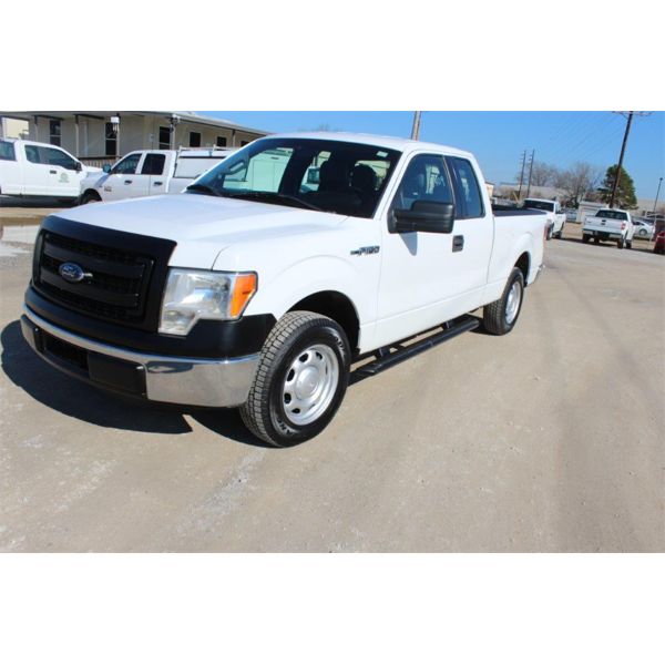 2014 FORD F150 XL Pickup Truck