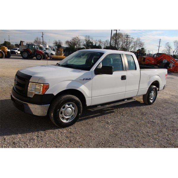 2014 FORD F150 XL Pickup Truck