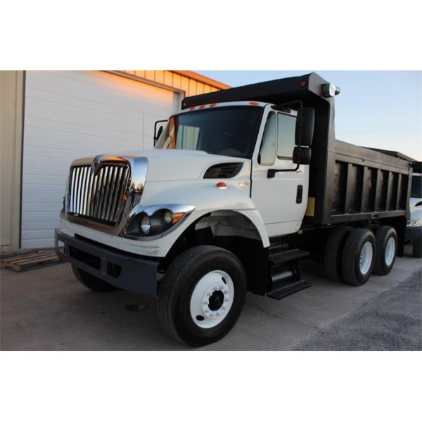 2011 INTERNATIONAL 7400 WORKSTAR Dump Truck