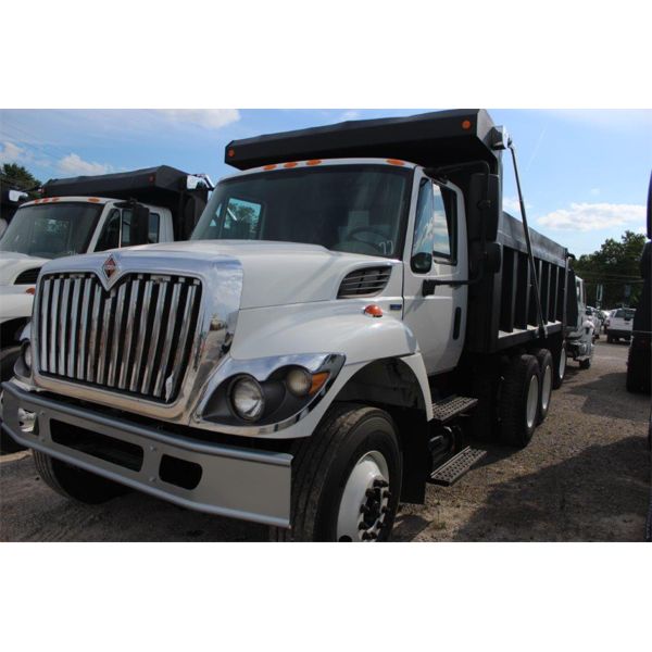 2009 INTERNATIONAL 7400 WORKSTAR Dump Truck