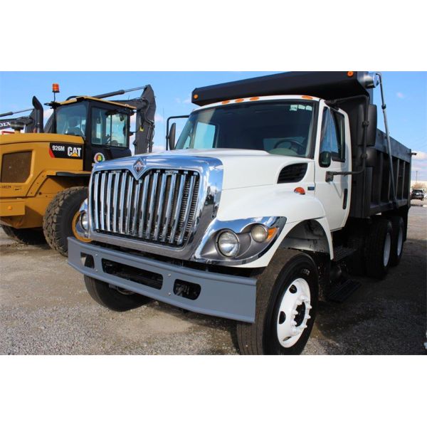 2009 INTERNATIONAL 7400 WORKSTAR Dump Truck