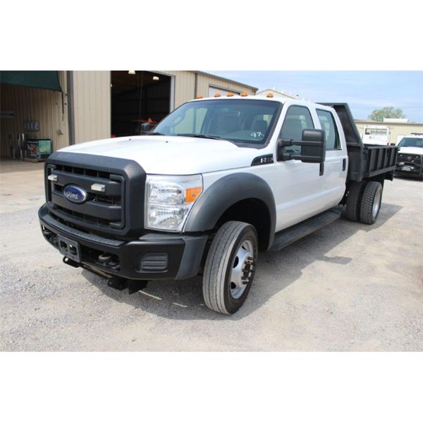 2016 FORD F550 Flatbed Truck