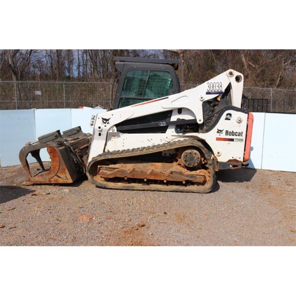 BOBCAT T750 Skid Steer Loader - Crawler