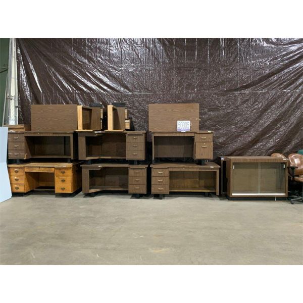 DESKS, BOOKCASES, CHAIRS, Selling Offsite: Located in Tuscaloosa, AL