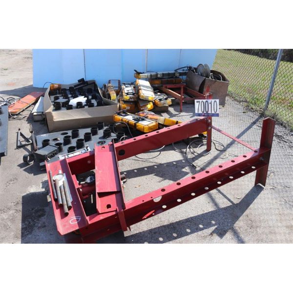 LIGHTBARS, ARROWBOARDS, HYDRAULIC PRESS, Selling Offsite: Located in Troy, AL