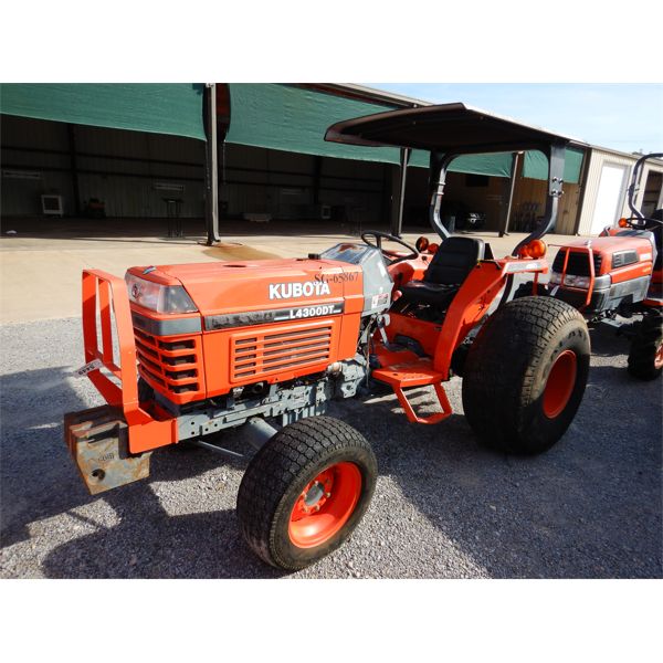 2003 KUBOTA L4300D Farm Tractor