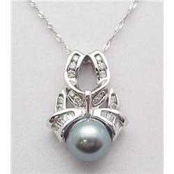 Tahitian pearl and diamond necklace 10k
