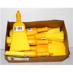 BOX OF 12 PLASTIC WHISKS