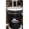Image 1 : 10 GAL PAIL OF 49 NORTH A/W HYDRAULIC FLUID ISO 68