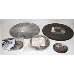 LOT OF ASSORTED GRINDING DISCS