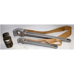 PAIR OF RIGID STRAP WRENCHES