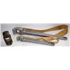 Image 1 : PAIR OF RIGID STRAP WRENCHES