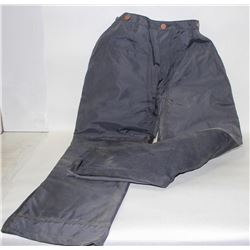 PAIR OF TIMBER KING KEVLAR PANTS SIZE 32 X 34