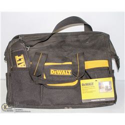 NEW DEWALT 16" TRADESMAN TOOL BAG