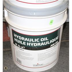 18.93 LITRE PAIL OF WAKEFIELD HYDRAULIC OIL AW-68
