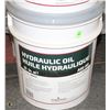 Image 1 : 18.93 LITRE PAIL OF WAKEFIELD HYDRAULIC OIL AW-68