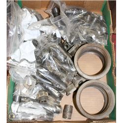 FLAT OF ASSORTED SIZED PIPE NIPPLES & OTHER